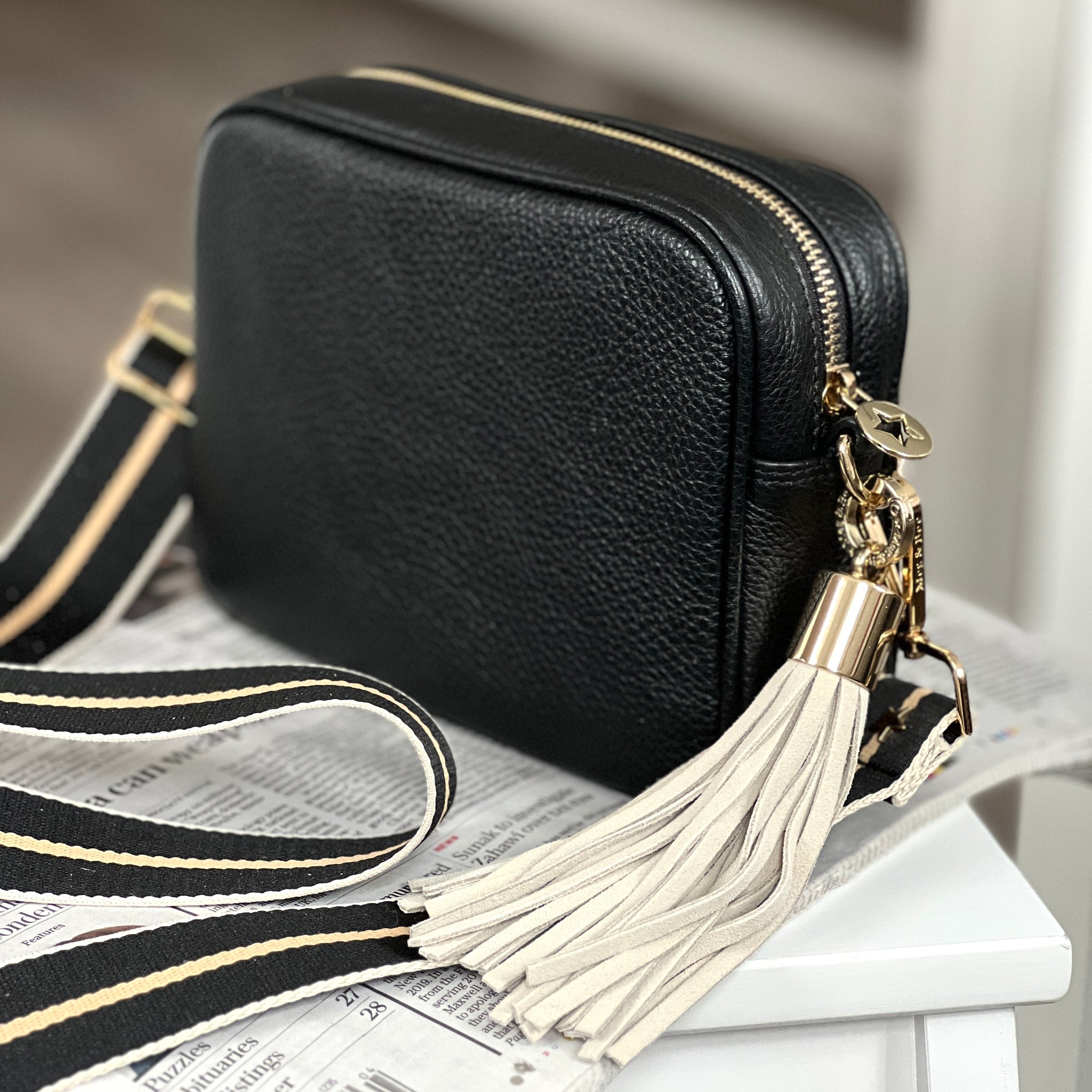 BLACK LEATHER CROSSBODY BAG Meg Bee