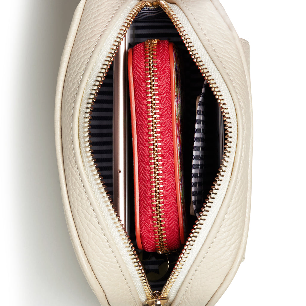 Internal image of inside the small leather handbag 